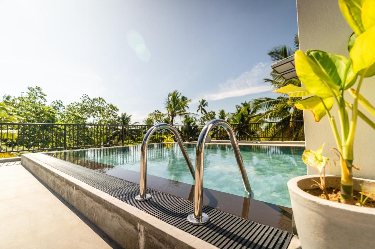 Hotel The Atrium Hiriketiya